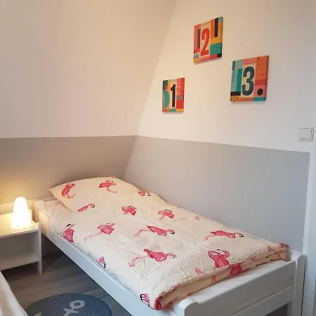 Holiday home Kampweg 4 *